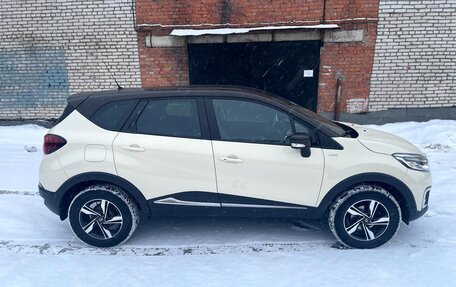 Renault Kaptur I рестайлинг, 2018 год, 1 580 000 рублей, 5 фотография