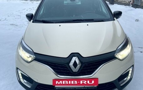 Renault Kaptur I рестайлинг, 2018 год, 1 580 000 рублей, 3 фотография