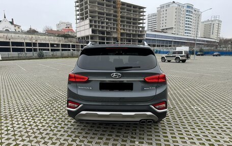 Hyundai Santa Fe IV, 2018 год, 4 000 000 рублей, 3 фотография