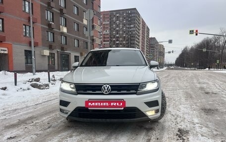 Volkswagen Tiguan II, 2017 год, 2 500 000 рублей, 6 фотография