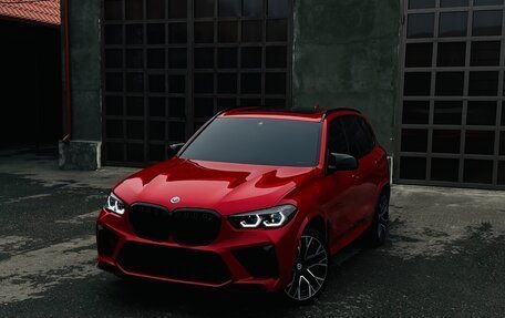 BMW X5 M, 2022 год, 14 700 000 рублей, 1 фотография