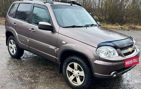 Chevrolet Niva I рестайлинг, 2014 год, 950 000 рублей, 3 фотография