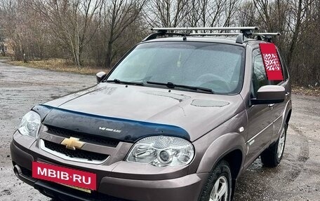 Chevrolet Niva I рестайлинг, 2014 год, 950 000 рублей, 7 фотография