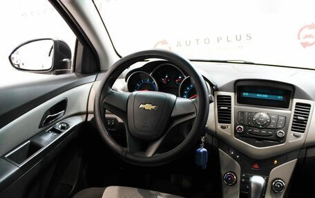 Chevrolet Cruze II, 2012 год, 899 000 рублей, 10 фотография