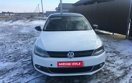 Volkswagen Jetta VI, 2014 год, 1 300 000 рублей, 16 фотография