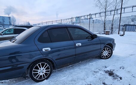 Nissan Sunny B15, 2000 год, 310 000 рублей, 3 фотография