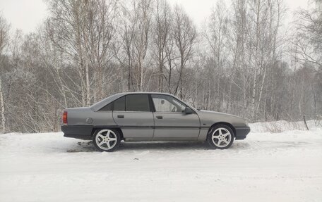 Opel Omega A, 1988 год, 195 000 рублей, 12 фотография