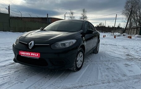 Renault Fluence I, 2013 год, 730 000 рублей, 2 фотография