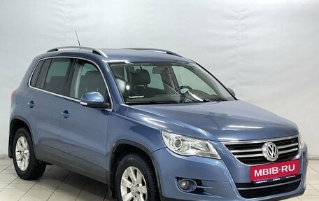 Volkswagen Tiguan I, 2011 год, 1 255 000 рублей, 2 фотография