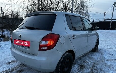 Skoda Fabia II, 2013 год, 450 000 рублей, 4 фотография