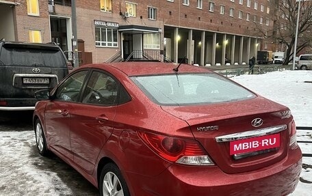 Hyundai Solaris II рестайлинг, 2012 год, 749 999 рублей, 4 фотография