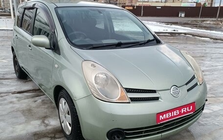 Nissan Note II рестайлинг, 2005 год, 450 000 рублей, 2 фотография