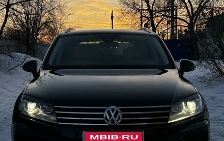 Volkswagen Touareg III, 2015 год, 3 375 000 рублей, 1 фотография