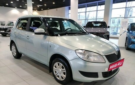 Skoda Fabia II, 2011 год, 730 000 рублей, 3 фотография