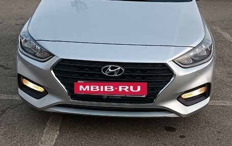 Hyundai Solaris II рестайлинг, 2019 год, 1 570 000 рублей, 2 фотография