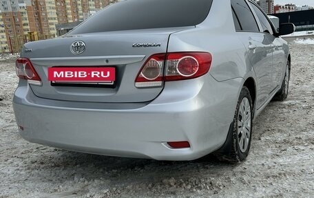 Toyota Corolla, 2011 год, 1 000 000 рублей, 5 фотография