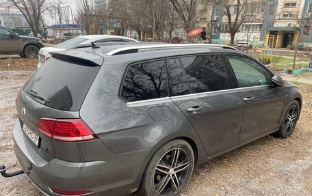 Volkswagen Golf VII, 2018 год, 2 400 000 рублей, 2 фотография