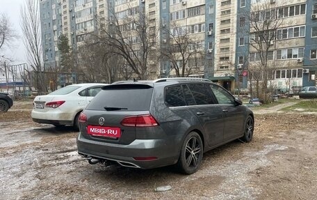 Volkswagen Golf VII, 2018 год, 2 400 000 рублей, 11 фотография