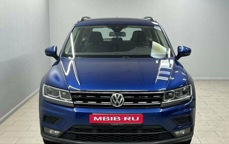 Volkswagen Tiguan II, 2019 год, 2 490 000 рублей, 3 фотография