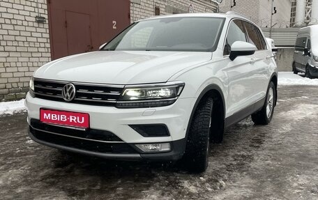 Volkswagen Tiguan II, 2017 год, 2 849 999 рублей, 1 фотография