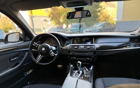 BMW 5 серия, 2013 год, 2 700 000 рублей, 11 фотография