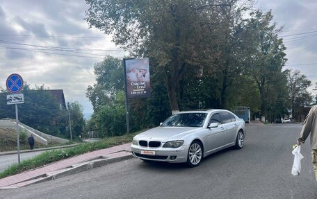 BMW 7 серия, 2005 год, 700 000 рублей, 5 фотография