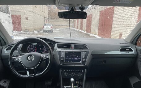 Volkswagen Tiguan II, 2017 год, 2 849 999 рублей, 7 фотография