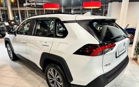 Toyota RAV4, 2024 год, 4 600 000 рублей, 2 фотография