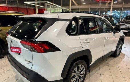 Toyota RAV4, 2024 год, 4 600 000 рублей, 4 фотография