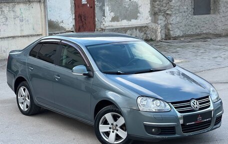 Volkswagen Jetta VI, 2008 год, 897 000 рублей, 3 фотография