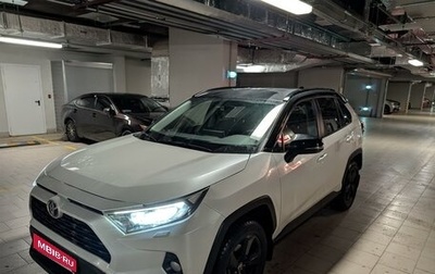 Toyota RAV4, 2021 год, 3 550 000 рублей, 1 фотография