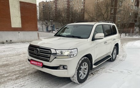 Toyota Land Cruiser 200, 2018 год, 6 200 000 рублей, 1 фотография