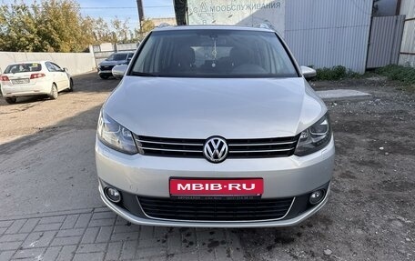 Volkswagen Touran III, 2012 год, 1 300 000 рублей, 1 фотография