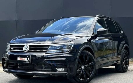 Volkswagen Tiguan II, 2020 год, 2 500 000 рублей, 31 фотография