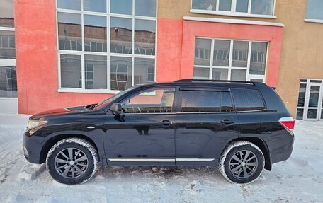 Toyota Highlander III, 2013 год, 1 880 000 рублей, 7 фотография