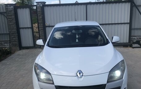 Renault Megane III, 2010 год, 765 000 рублей, 4 фотография