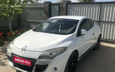 Renault Megane III, 2010 год, 765 000 рублей, 2 фотография