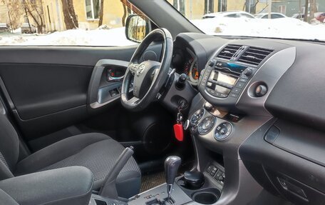 Toyota RAV4, 2012 год, 1 855 000 рублей, 12 фотография