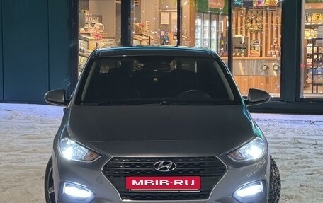 Hyundai Solaris II рестайлинг, 2019 год, 1 689 000 рублей, 10 фотография