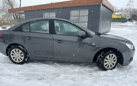 Chevrolet Cruze II, 2011 год, 620 000 рублей, 6 фотография