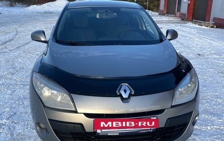 Renault Megane III, 2011 год, 659 000 рублей, 8 фотография