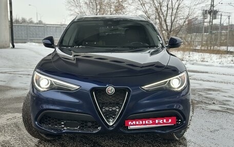 Alfa Romeo Stelvio, 2021 год, 4 180 000 рублей, 2 фотография