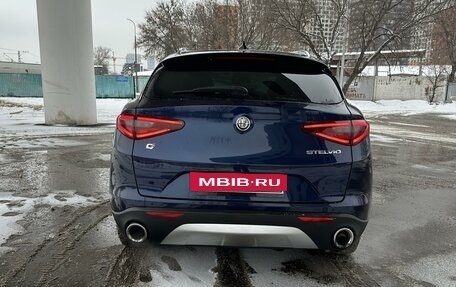 Alfa Romeo Stelvio, 2021 год, 4 180 000 рублей, 7 фотография