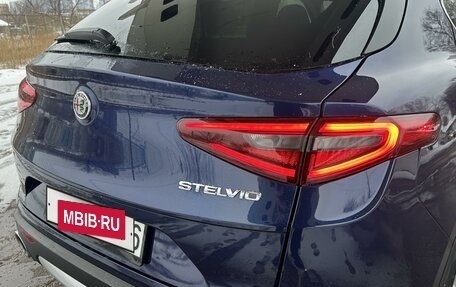 Alfa Romeo Stelvio, 2021 год, 4 180 000 рублей, 14 фотография