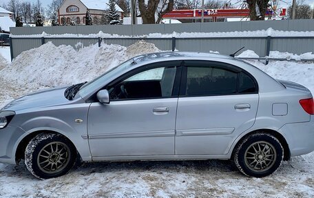 KIA Rio II, 2010 год, 400 000 рублей, 2 фотография