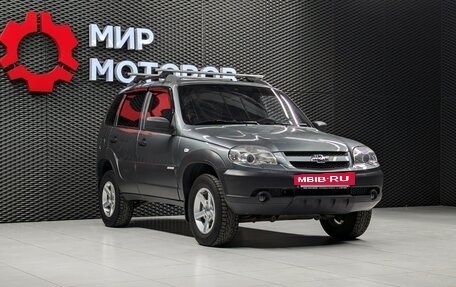 Chevrolet Niva I рестайлинг, 2012 год, 560 000 рублей, 3 фотография