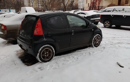 Peugeot 107 I рестайлинг, 2010 год, 430 000 рублей, 7 фотография