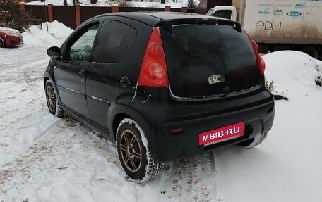 Peugeot 107 I рестайлинг, 2010 год, 430 000 рублей, 5 фотография