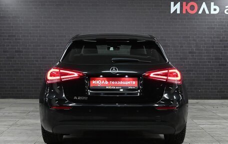 Mercedes-Benz A-Класс, 2018 год, 2 450 000 рублей, 6 фотография