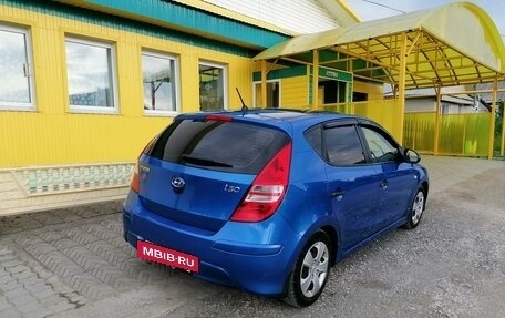 Hyundai i30 I, 2010 год, 950 000 рублей, 3 фотография